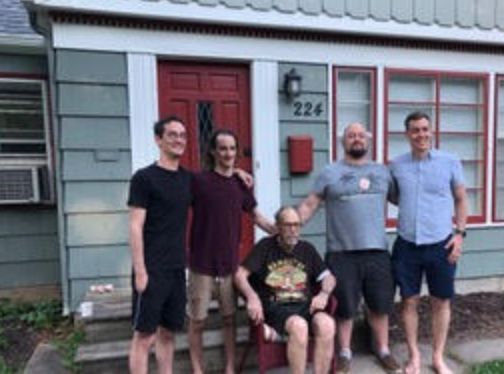 Lee and his sons in 2021.